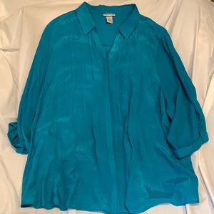 Catherine’s aqua dressy blouse. Size 3X